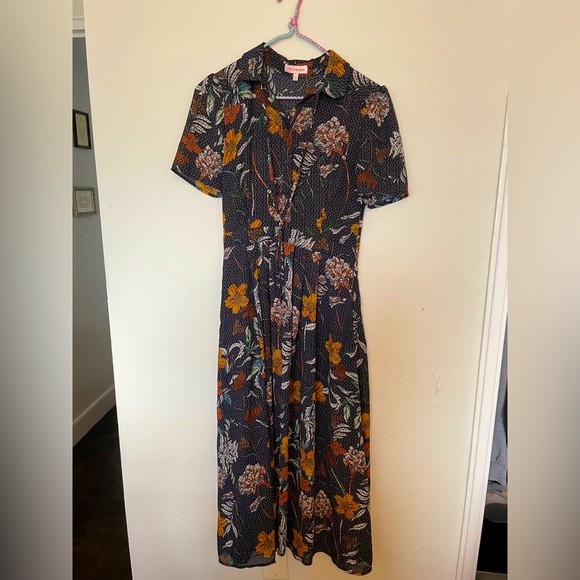 Floral Autumn Dress - Picture 3 of 3